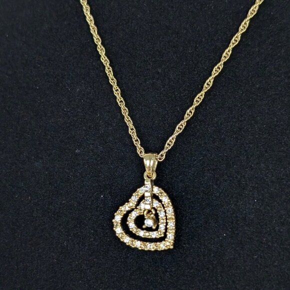(2/$20) Vintage Avon Rope Chain Heart Pendant Necklace - Picture 3 of 6